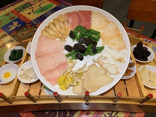 Qiao Xiang Yuan GuoQiao MiXian